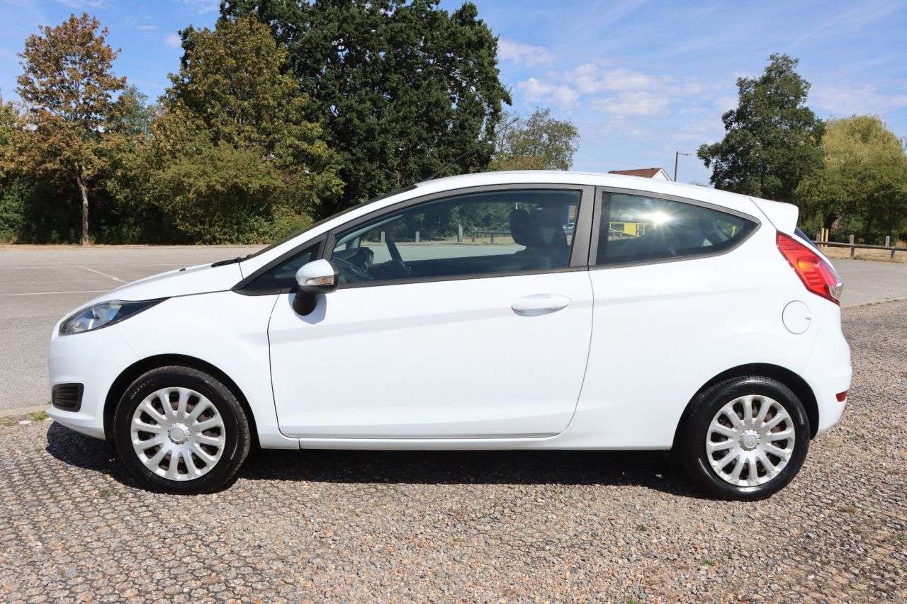2015 FORD FIESTA 2015 FORD FIESTA