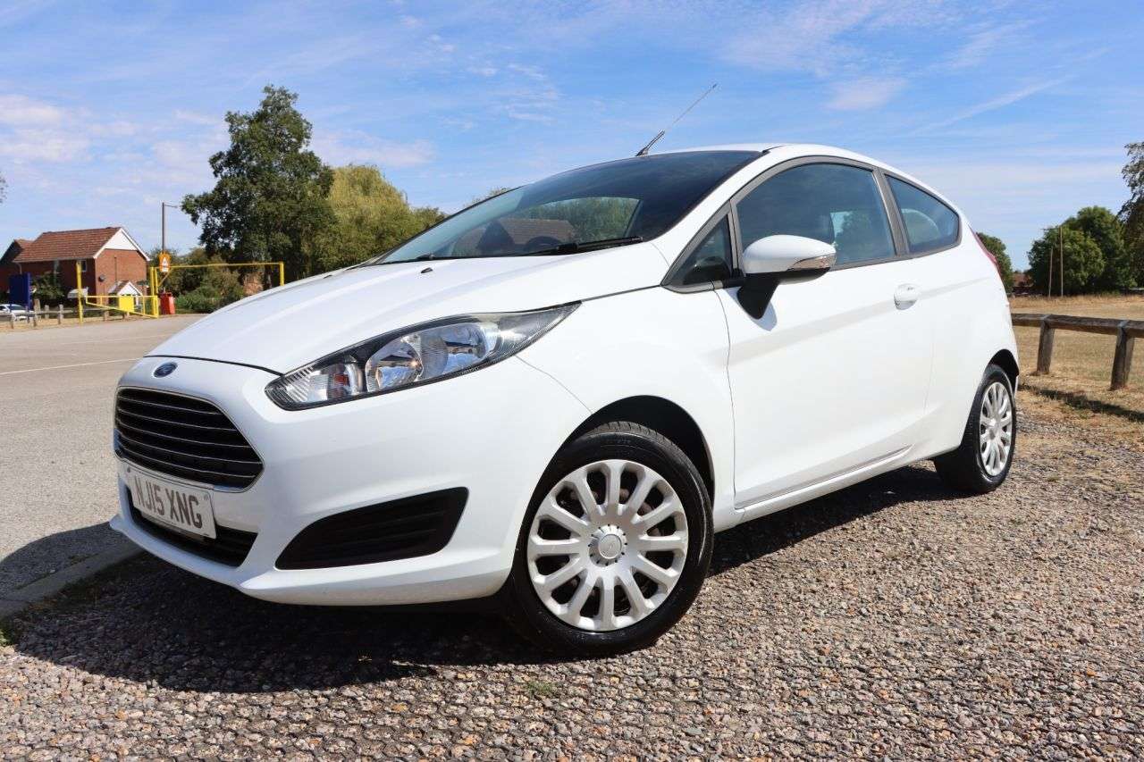 2015 FORD FIESTA 2015 FORD FIESTA