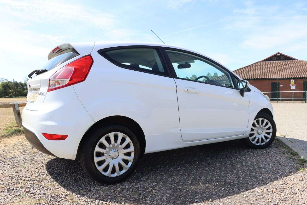 2015 FORD FIESTA 2015 FORD FIESTA