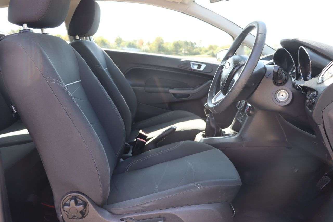2015 FORD FIESTA 2015 FORD FIESTA