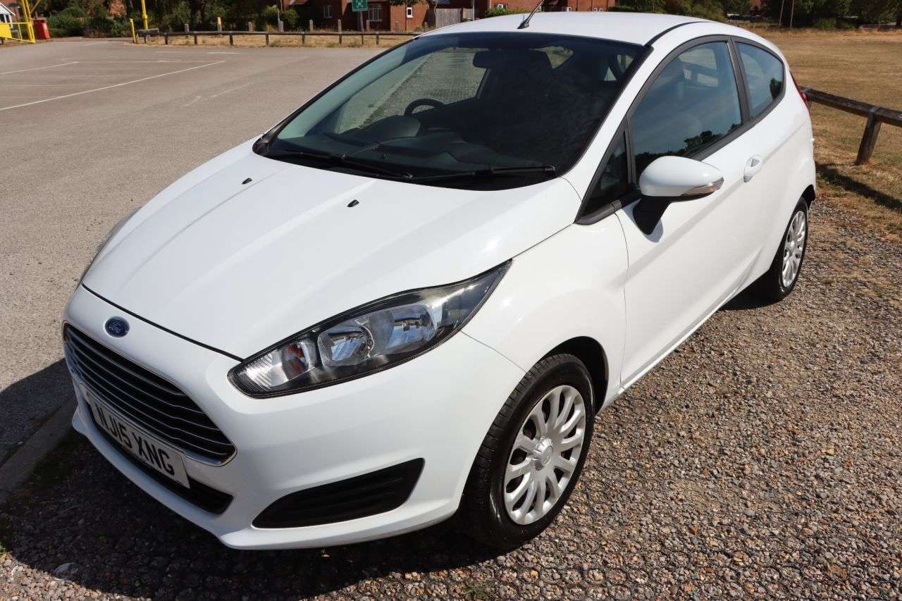 2015 FORD FIESTA 2015 FORD FIESTA