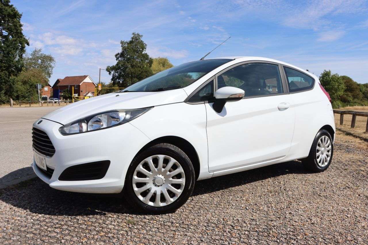 2015 FORD FIESTA 2015 FORD FIESTA