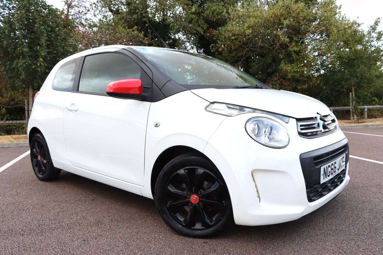 A 2017 CITROEN C1 1.2 PureTech Furio Hatchback 3dr Petrol Manual Euro 6 (82 ps) Just Serviced A 2017 CITROEN C1 1.2 PureTech Furio Hatchback 3dr Petrol Manual Euro 6 (82 ps) Just Serviced