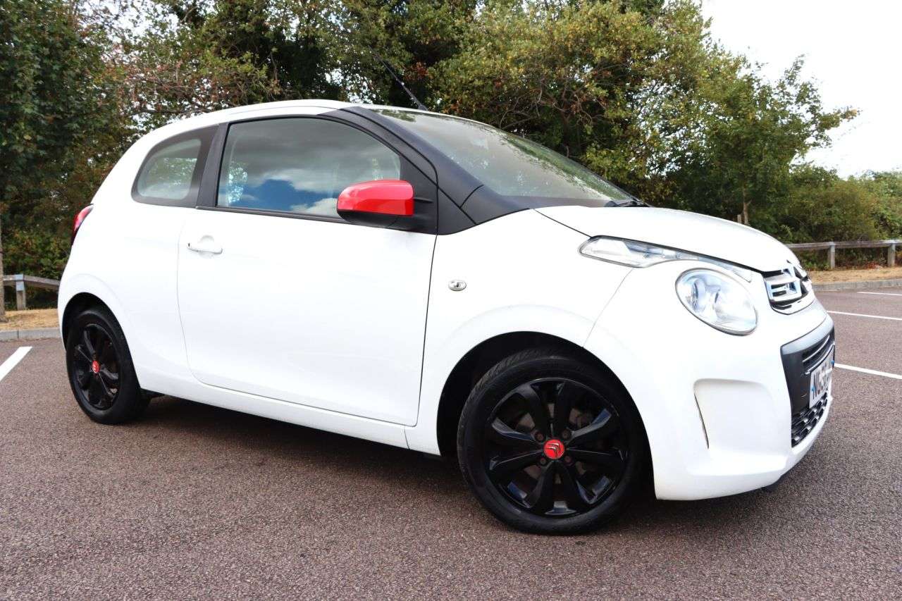 A 2017 CITROEN C1 1.2 PureTech Furio Hatchback 3dr Petrol Manual Euro 6 (82 ps) Just Serviced A 2017 CITROEN C1 1.2 PureTech Furio Hatchback 3dr Petrol Manual Euro 6 (82 ps) Just Serviced