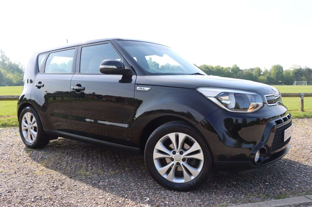 A 2014 KIA SOUL 1.6 CRDi Connect Plus SUV 5dr Diesel Manual Euro 5 (126 bhp) Just Serviced A 2014 KIA SOUL 1.6 CRDi Connect Plus SUV 5dr Diesel Manual Euro 5 (126 bhp) Just Serviced