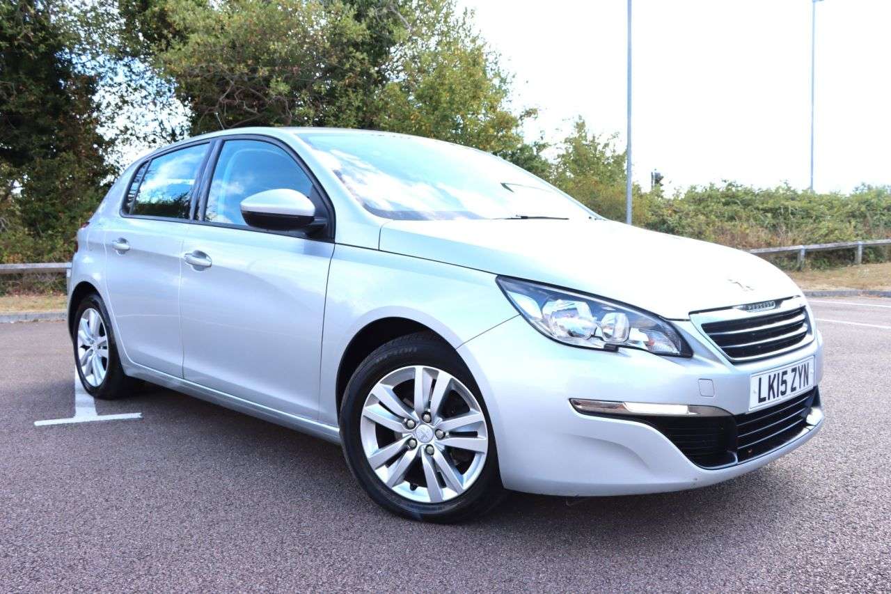 A 2015 PEUGEOT 308 1.6 HDi Active Hatchback 5dr Diesel Manual Euro 5 (s/s) (115 ps) Just Servi A 2015 PEUGEOT 308 1.6 HDi Active Hatchback 5dr Diesel Manual Euro 5 (s/s) (115 ps) Just Servi