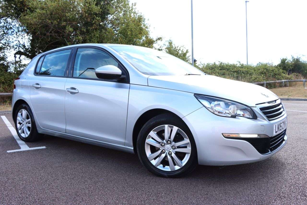 A 2015 PEUGEOT 308 1.6 HDi Active Hatchback 5dr Diesel Manual Euro 5 (s/s) (115 ps) Just Servi A 2015 PEUGEOT 308 1.6 HDi Active Hatchback 5dr Diesel Manual Euro 5 (s/s) (115 ps) Just Servi