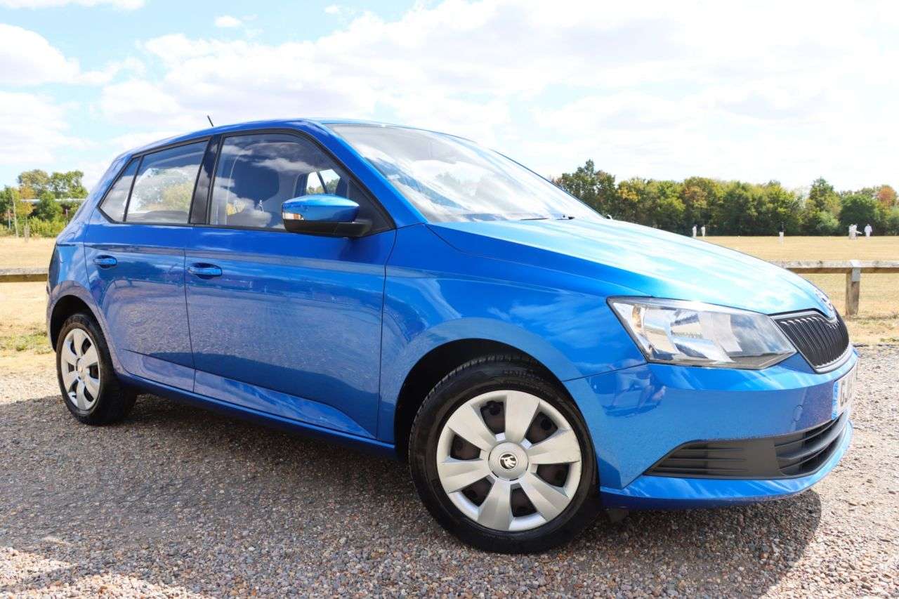 A 2015 SKODA FABIA 1.0 S Hatchback 5dr Petrol Manual Euro 6 (s/s) (60 ps) Just Serviced Ready A 2015 SKODA FABIA 1.0 S Hatchback 5dr Petrol Manual Euro 6 (s/s) (60 ps) Just Serviced Ready
