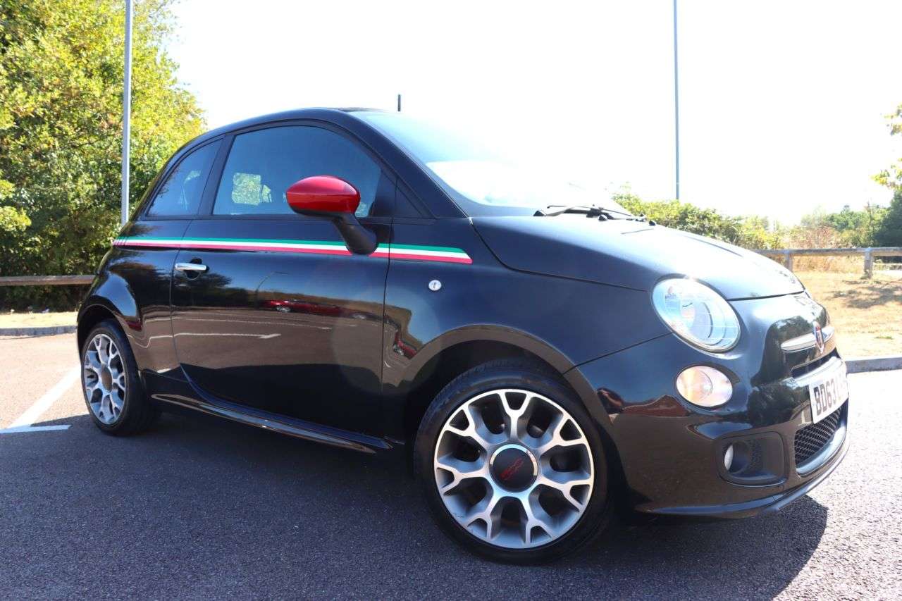 A 2014 FIAT 500C 1.2 S Convertible 2dr Petrol Manual Euro 6 (s/s) (69 bhp) Just Serviced Rea A 2014 FIAT 500C 1.2 S Convertible 2dr Petrol Manual Euro 6 (s/s) (69 bhp) Just Serviced Rea