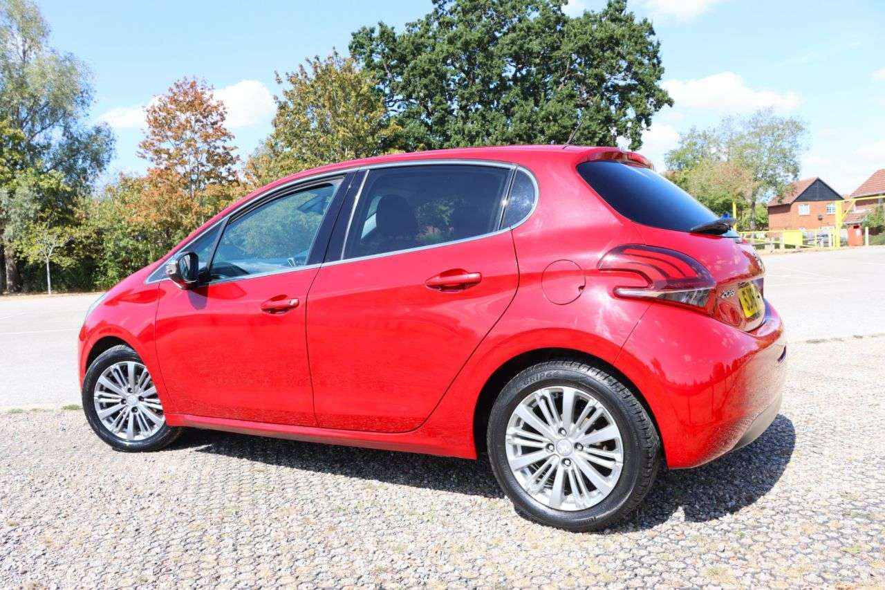 2016 PEUGEOT 208 2016 PEUGEOT 208