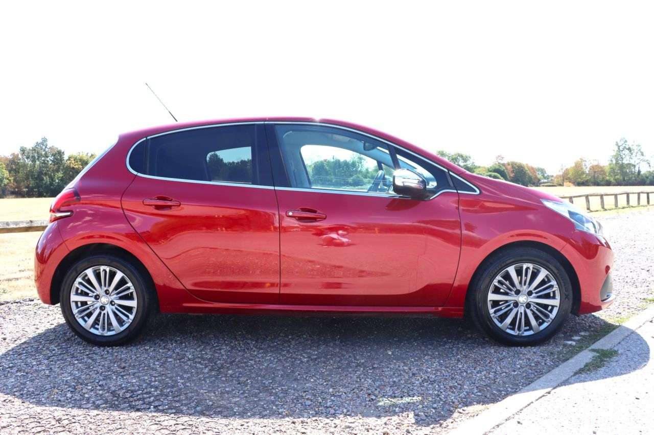 2016 PEUGEOT 208 2016 PEUGEOT 208