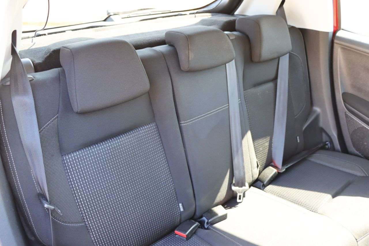 2016 PEUGEOT 208 2016 PEUGEOT 208