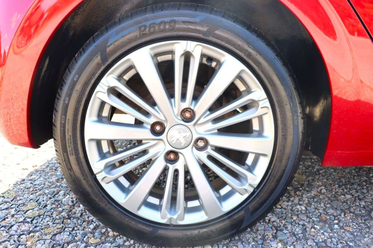 2016 PEUGEOT 208 2016 PEUGEOT 208