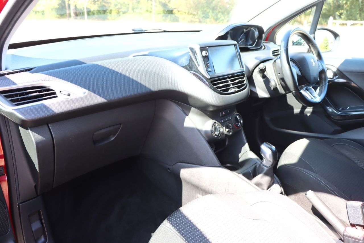 2016 PEUGEOT 208 2016 PEUGEOT 208