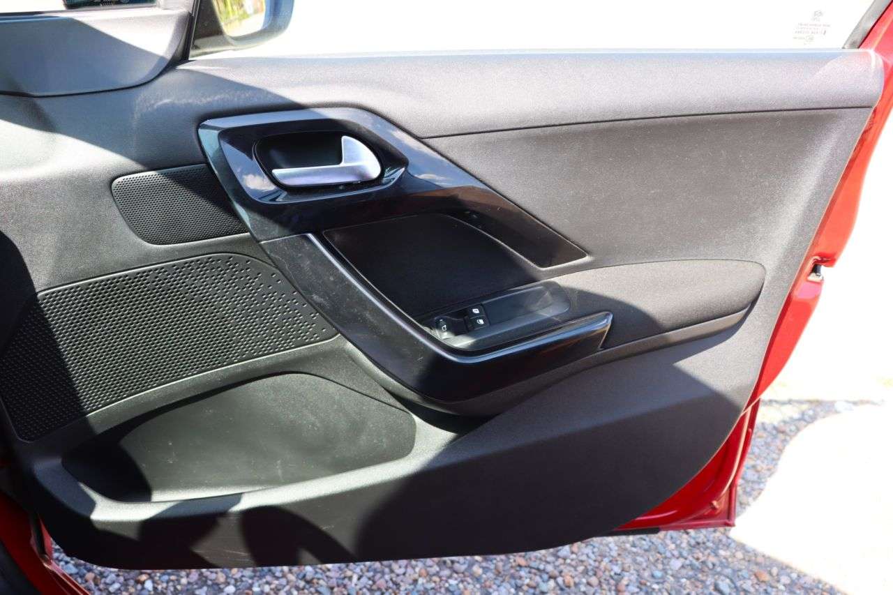2016 PEUGEOT 208 2016 PEUGEOT 208