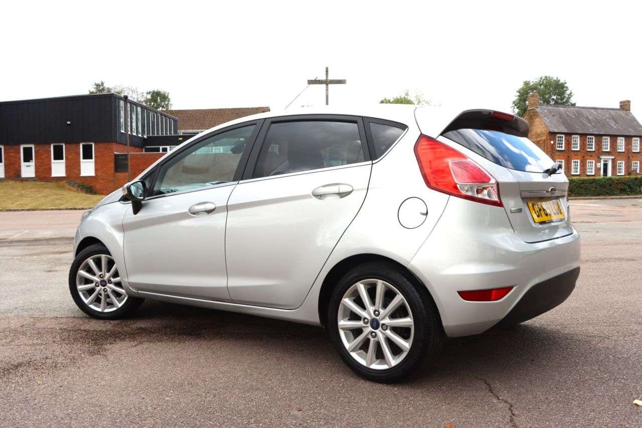 2015 FORD FIESTA 2015 FORD FIESTA