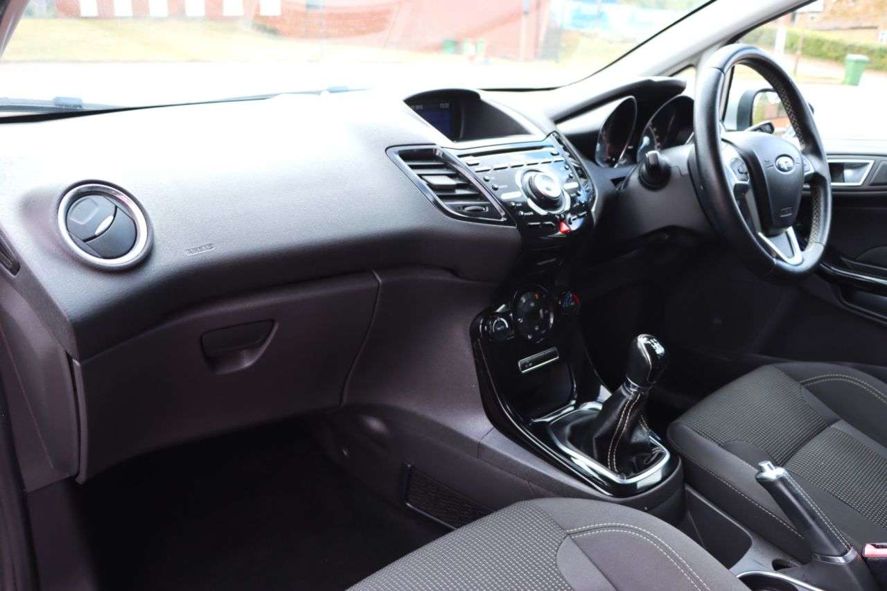 2015 FORD FIESTA 2015 FORD FIESTA