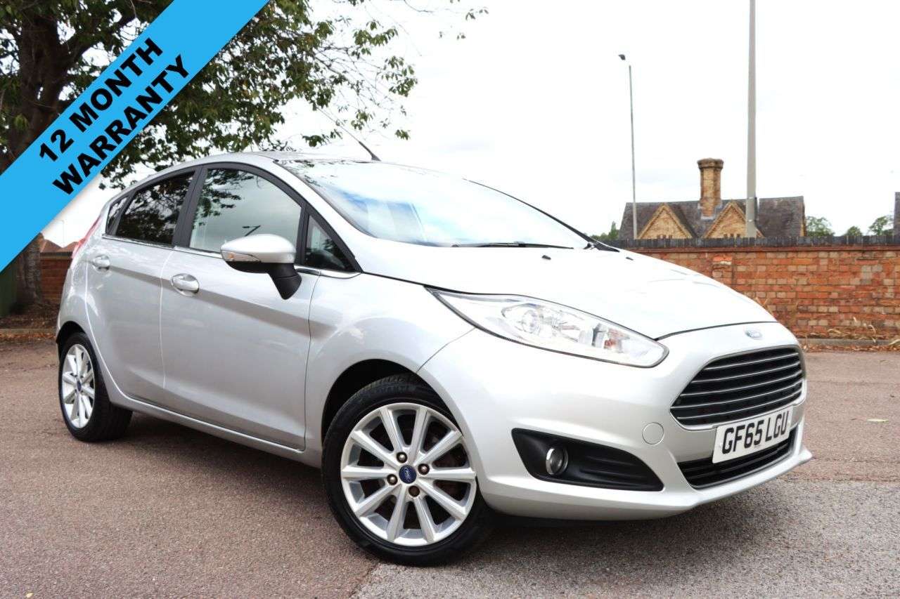 A 2015 FORD FIESTA 1.0T EcoBoost Titanium Hatchback 5dr Petrol Manual Euro 6 (s/s) (100 ps) Ju A 2015 FORD FIESTA 1.0T EcoBoost Titanium Hatchback 5dr Petrol Manual Euro 6 (s/s) (100 ps) Ju