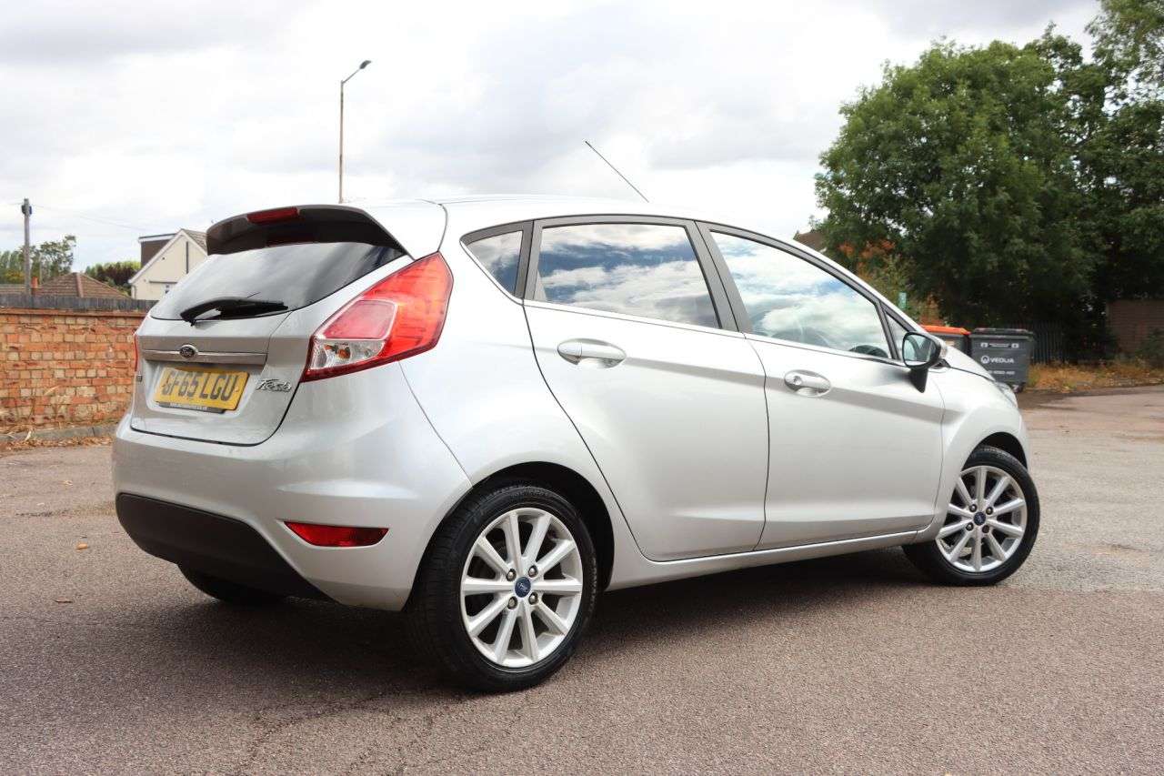 2015 FORD FIESTA 2015 FORD FIESTA
