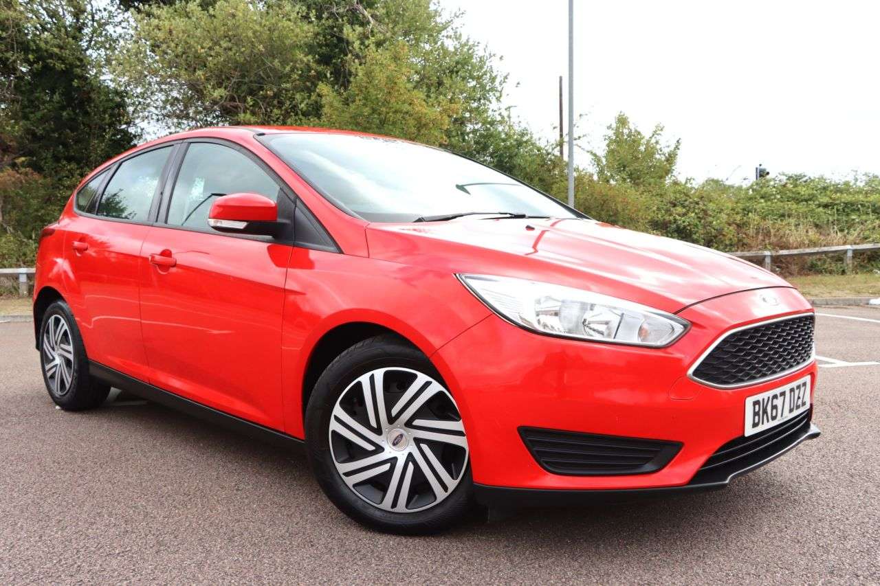 A 2017 FORD FOCUS 1.5 TDCi ECOnetic Style Hatchback 5dr Diesel Manual Euro 6 (s/s) (105 ps) J A 2017 FORD FOCUS 1.5 TDCi ECOnetic Style Hatchback 5dr Diesel Manual Euro 6 (s/s) (105 ps) J
