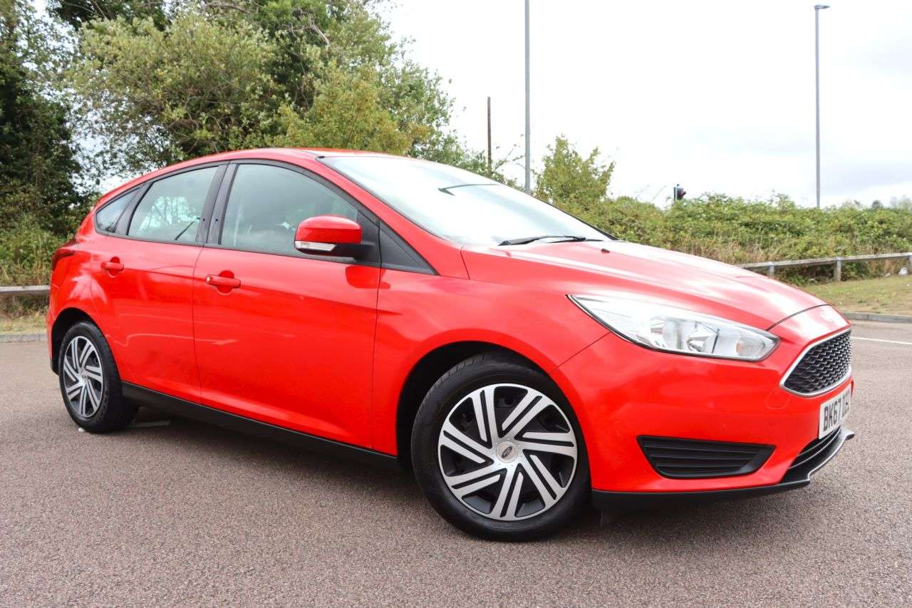 A 2017 FORD FOCUS 1.5 TDCi ECOnetic Style Hatchback 5dr Diesel Manual Euro 6 (s/s) (105 ps) J A 2017 FORD FOCUS 1.5 TDCi ECOnetic Style Hatchback 5dr Diesel Manual Euro 6 (s/s) (105 ps) J