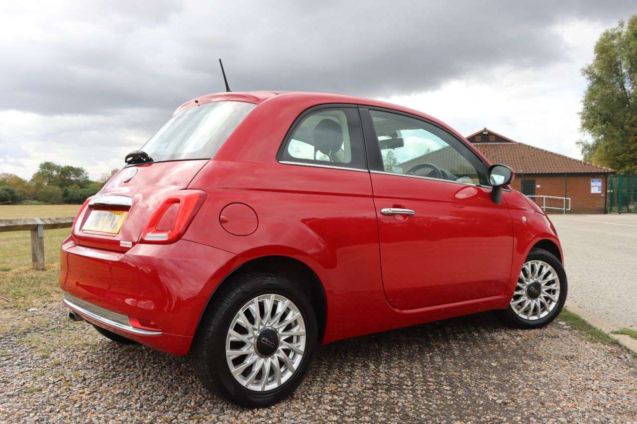 2017 FIAT 500 2017 FIAT 500