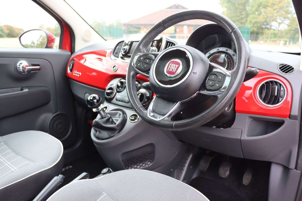 2017 FIAT 500 2017 FIAT 500