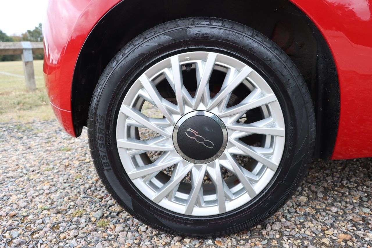 2017 FIAT 500 2017 FIAT 500