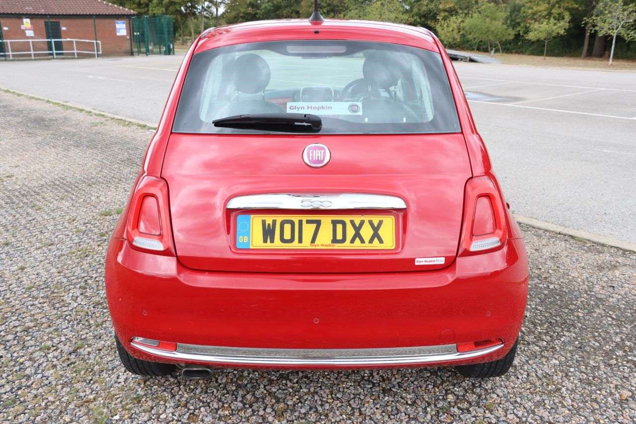 2017 FIAT 500 2017 FIAT 500