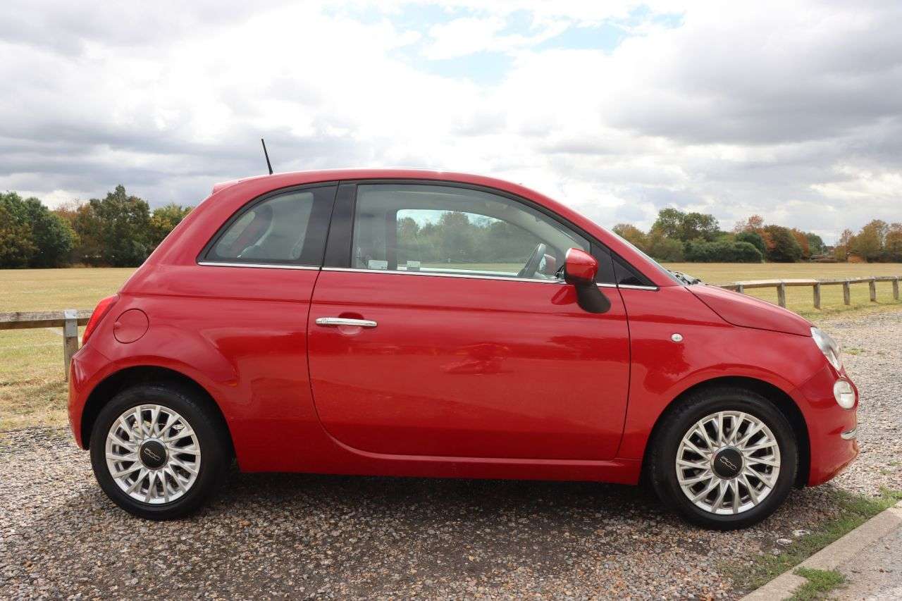 2017 FIAT 500 2017 FIAT 500