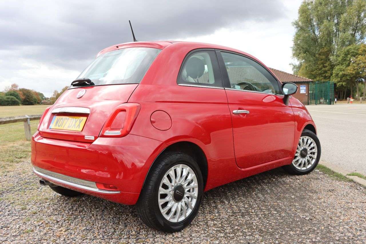 2017 FIAT 500 2017 FIAT 500