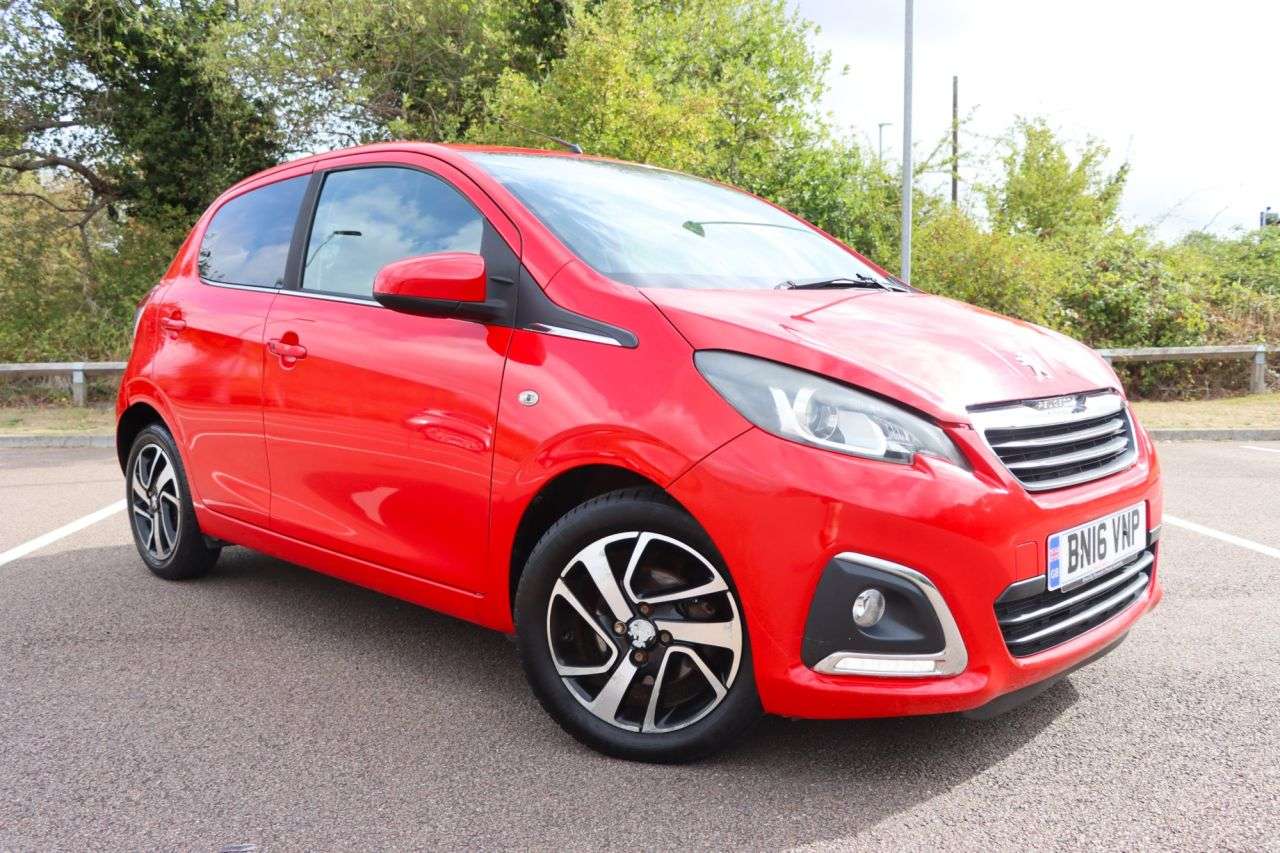 A 2016 PEUGEOT 108 1.2 PureTech Allure Hatchback 5dr Petrol Manual Euro 6 (82 ps) Just Service A 2016 PEUGEOT 108 1.2 PureTech Allure Hatchback 5dr Petrol Manual Euro 6 (82 ps) Just Service