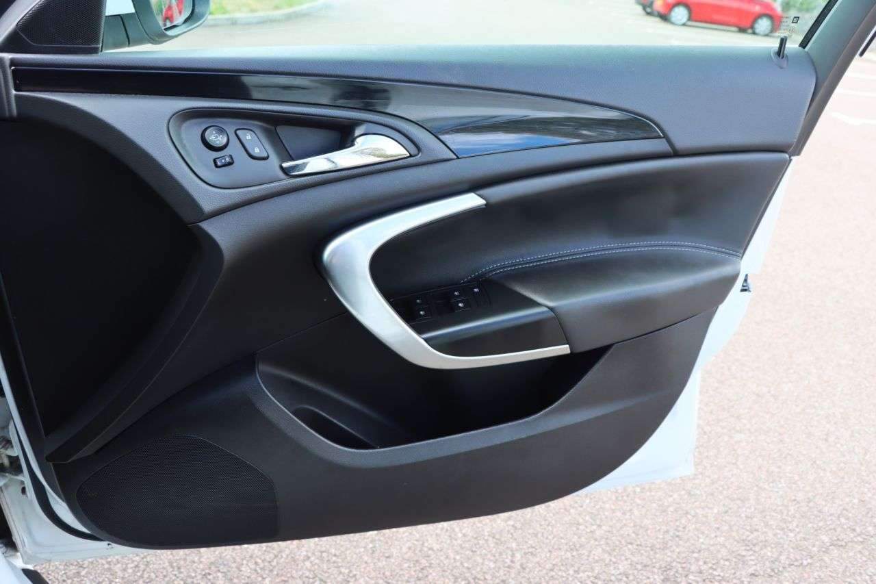 2015 VAUXHALL INSIGNIA 2015 VAUXHALL INSIGNIA