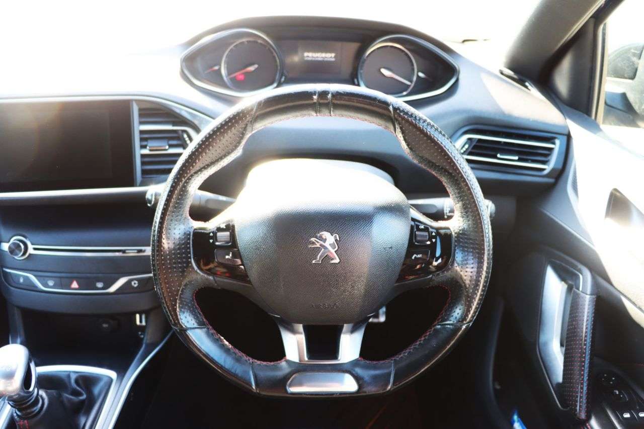 2015 PEUGEOT 308 2015 PEUGEOT 308