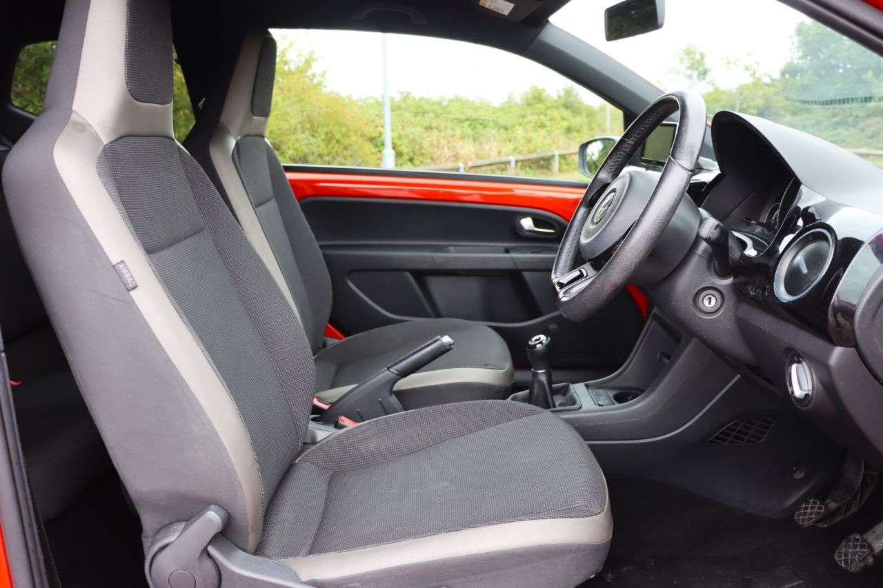 2016 VOLKSWAGEN UP! 2016 VOLKSWAGEN UP!