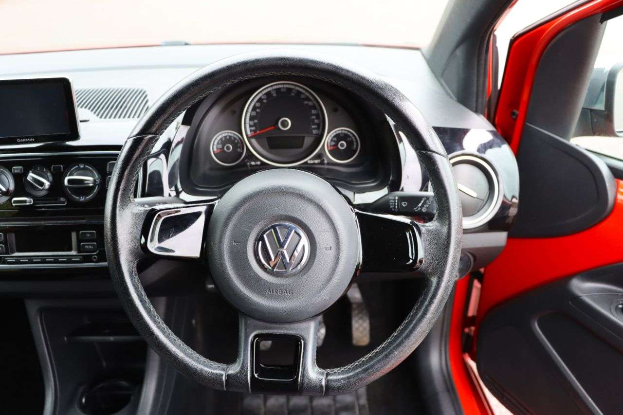 2016 VOLKSWAGEN UP! 2016 VOLKSWAGEN UP!
