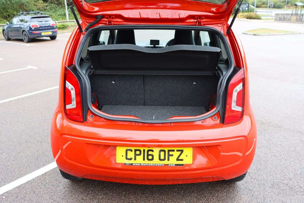 2016 VOLKSWAGEN UP! 2016 VOLKSWAGEN UP!