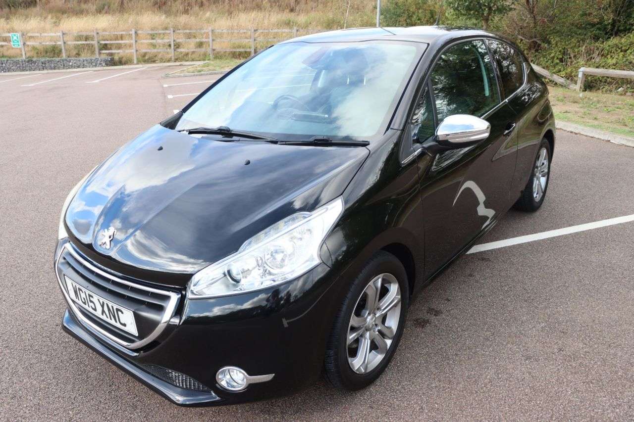 2015 PEUGEOT 208 2015 PEUGEOT 208