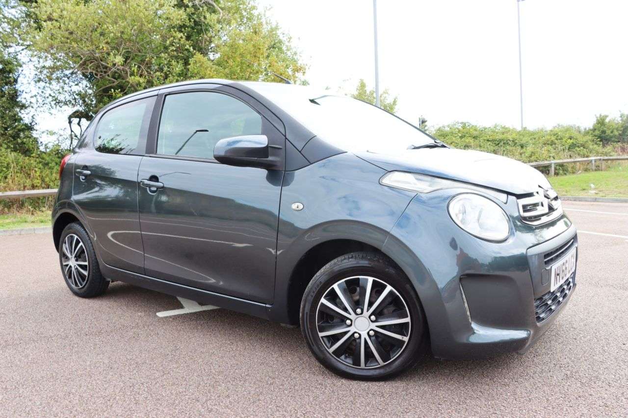 A 2017 CITROEN C1 1.0 VTi Feel Hatchback 5dr Petrol Manual Euro 6 (68 ps) Just Serviced Ready A 2017 CITROEN C1 1.0 VTi Feel Hatchback 5dr Petrol Manual Euro 6 (68 ps) Just Serviced Ready