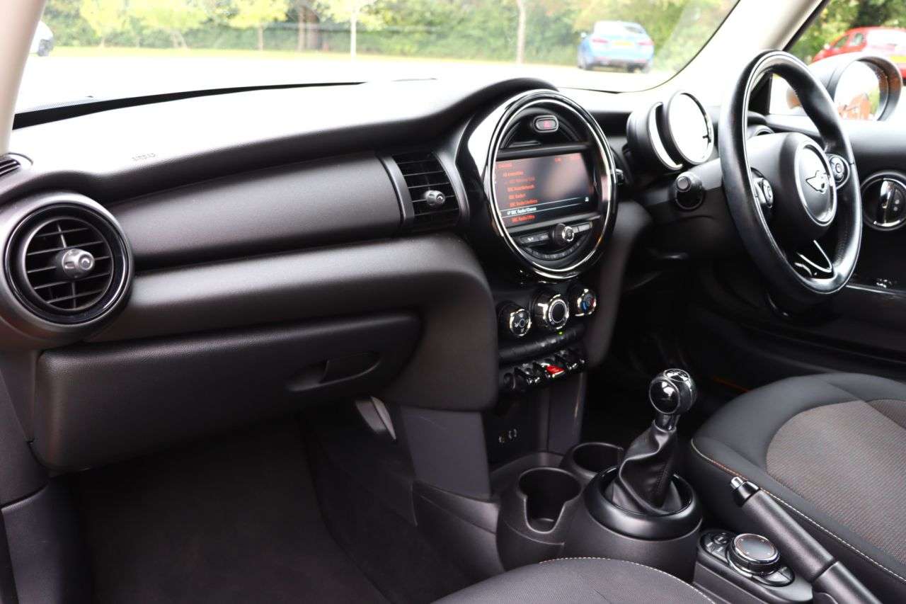 2016 MINI HATCH 2016 MINI HATCH
