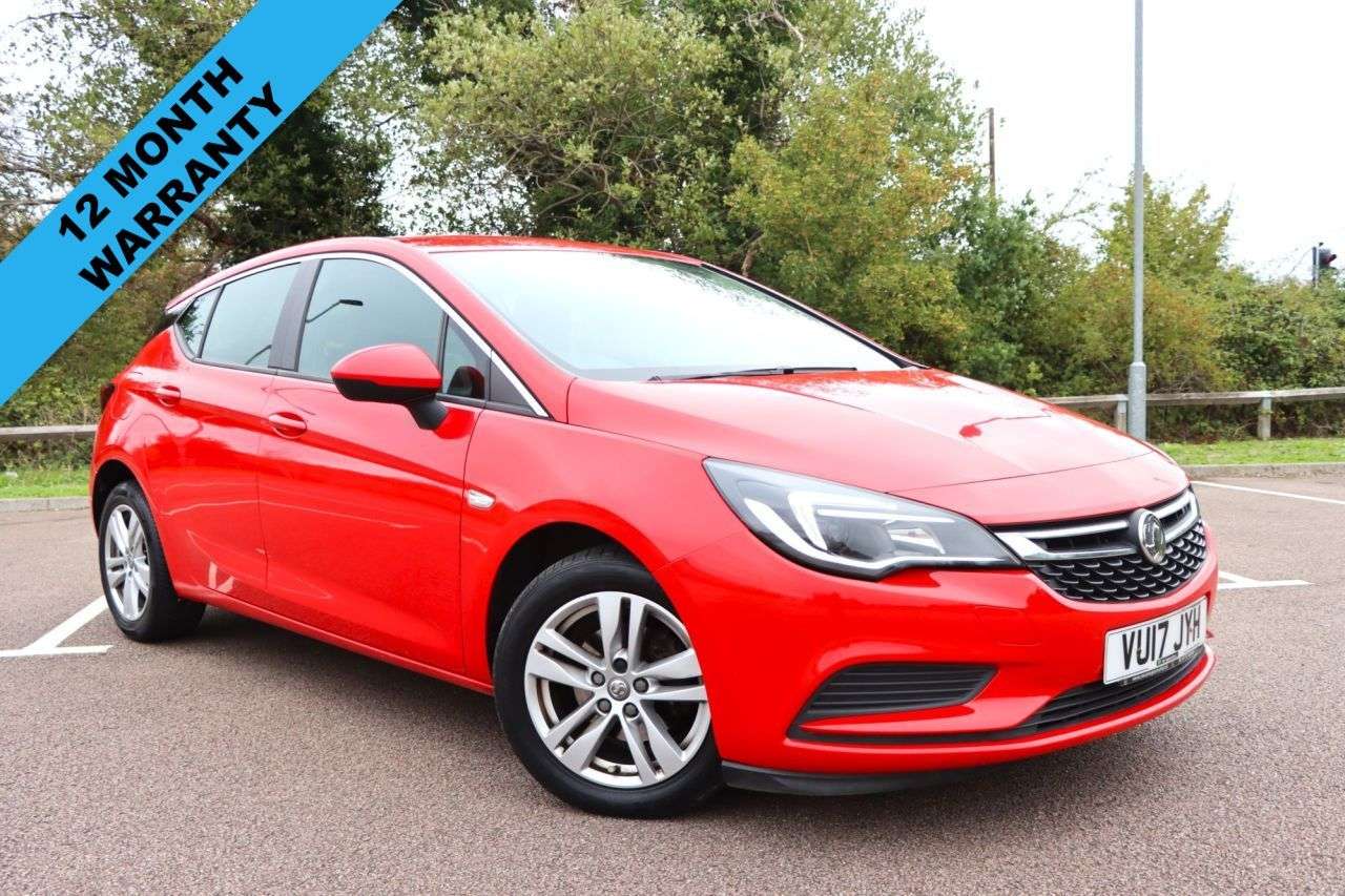 A 2017 VAUXHALL ASTRA 1.6 CDTi ecoFLEX Tech Line Hatchback 5dr Diesel Manual Euro 6 (s/s) (110 ps A 2017 VAUXHALL ASTRA 1.6 CDTi ecoFLEX Tech Line Hatchback 5dr Diesel Manual Euro 6 (s/s) (110 ps