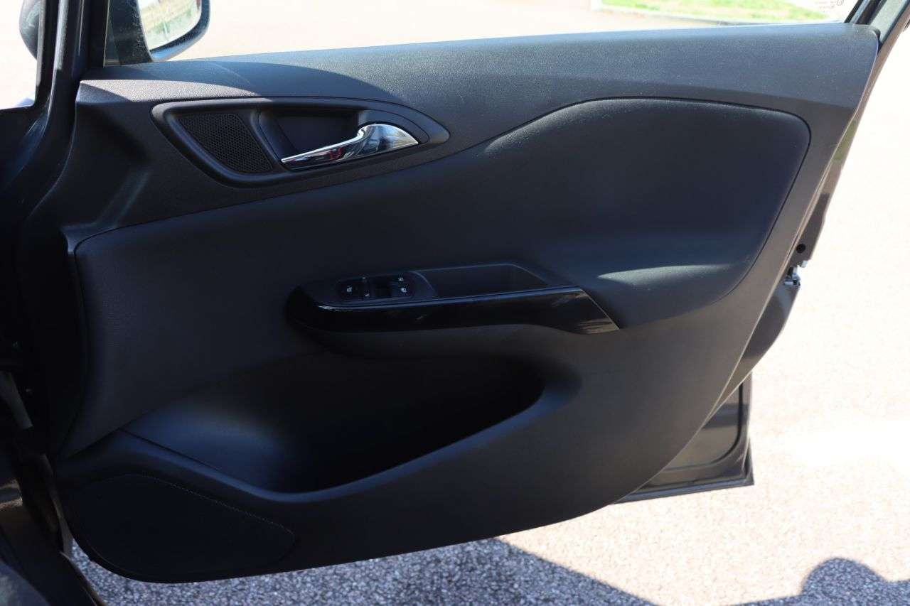 2015 VAUXHALL CORSA 2015 VAUXHALL CORSA