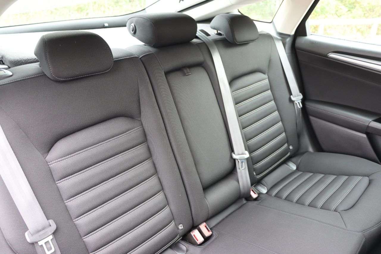 2015 FORD MONDEO 2015 FORD MONDEO