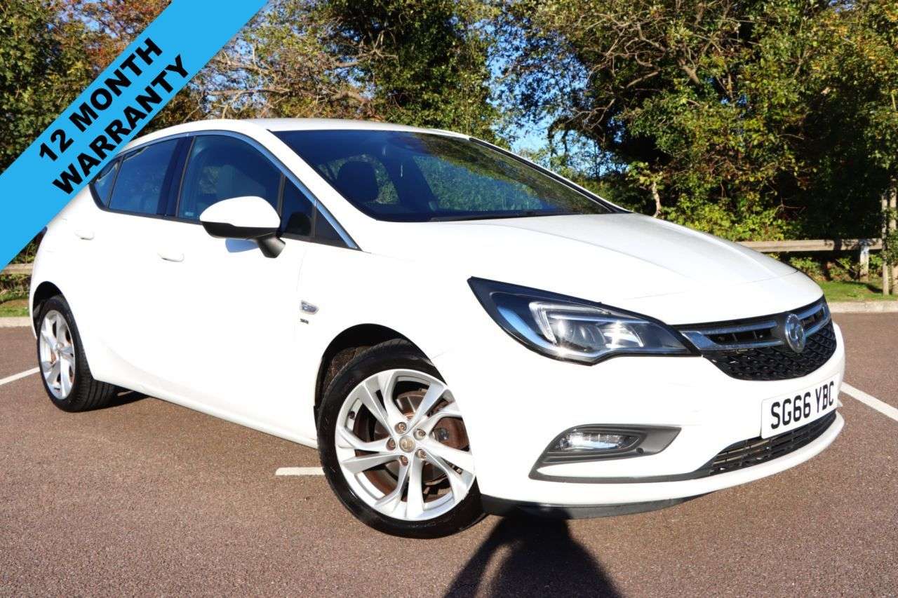 A 2016 VAUXHALL ASTRA 1.4i Turbo SRi Hatchback 5dr Petrol Manual Euro 6 (150 ps) Just Serviced Re A 2016 VAUXHALL ASTRA 1.4i Turbo SRi Hatchback 5dr Petrol Manual Euro 6 (150 ps) Just Serviced Re