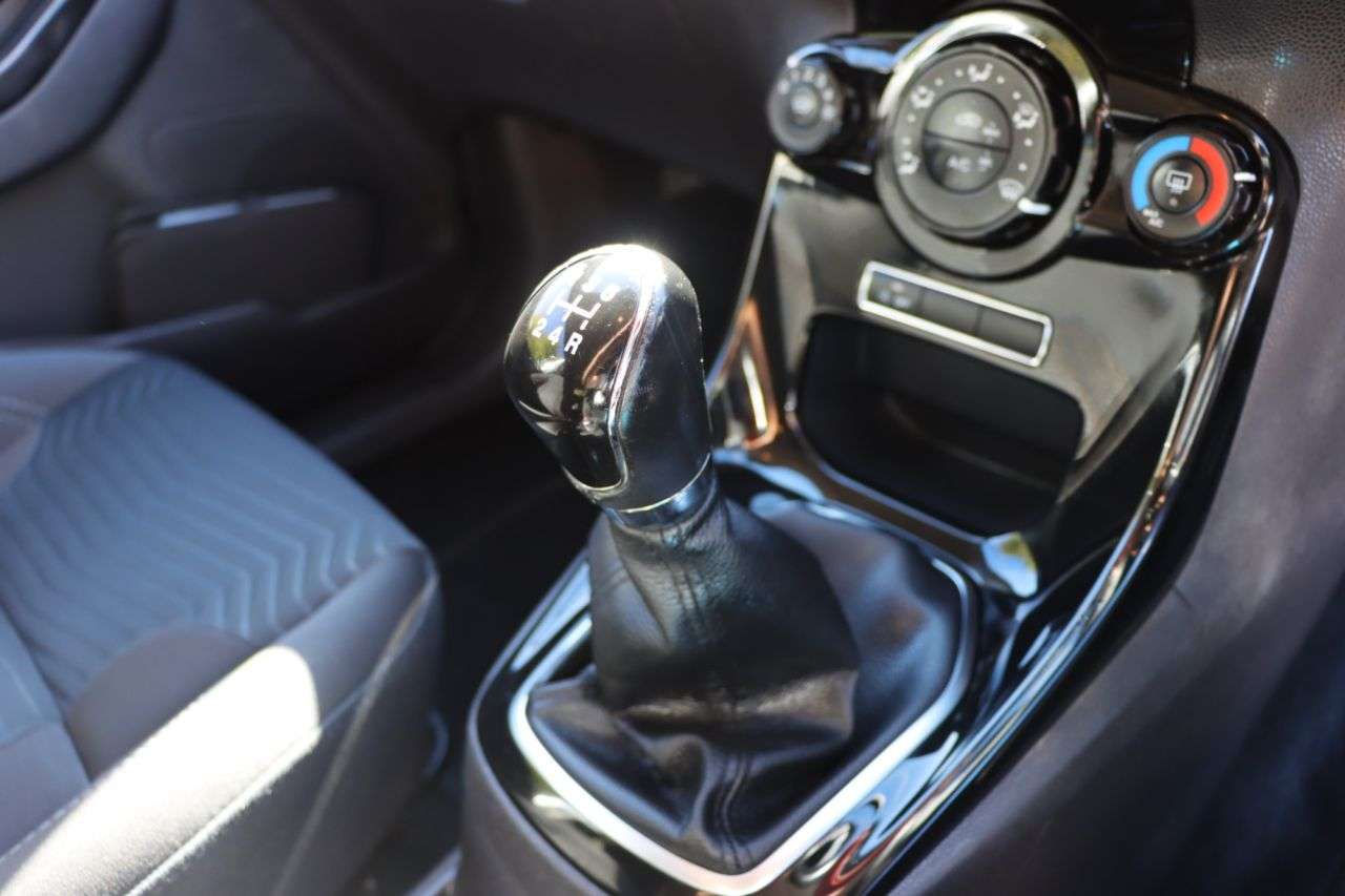 2017 FORD FIESTA 2017 FORD FIESTA