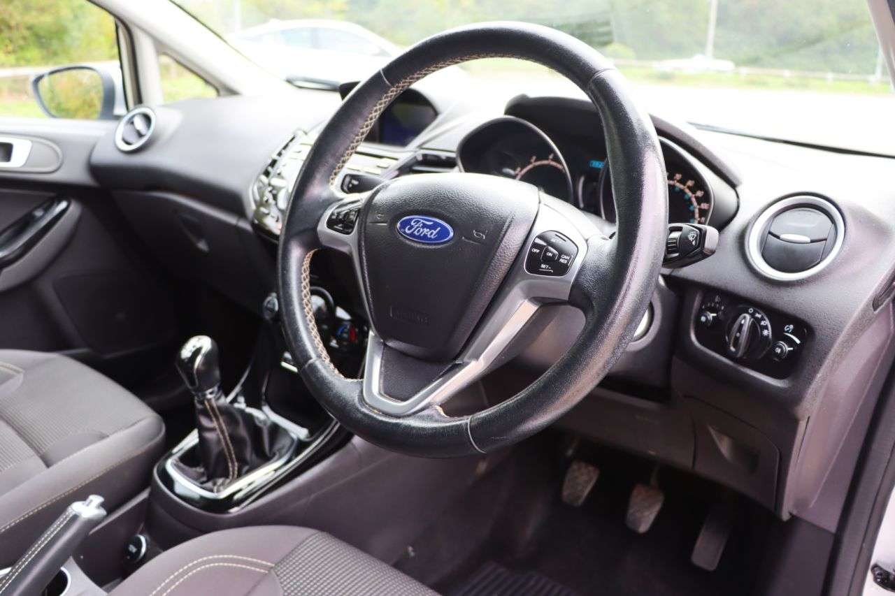 2016 FORD FIESTA 2016 FORD FIESTA