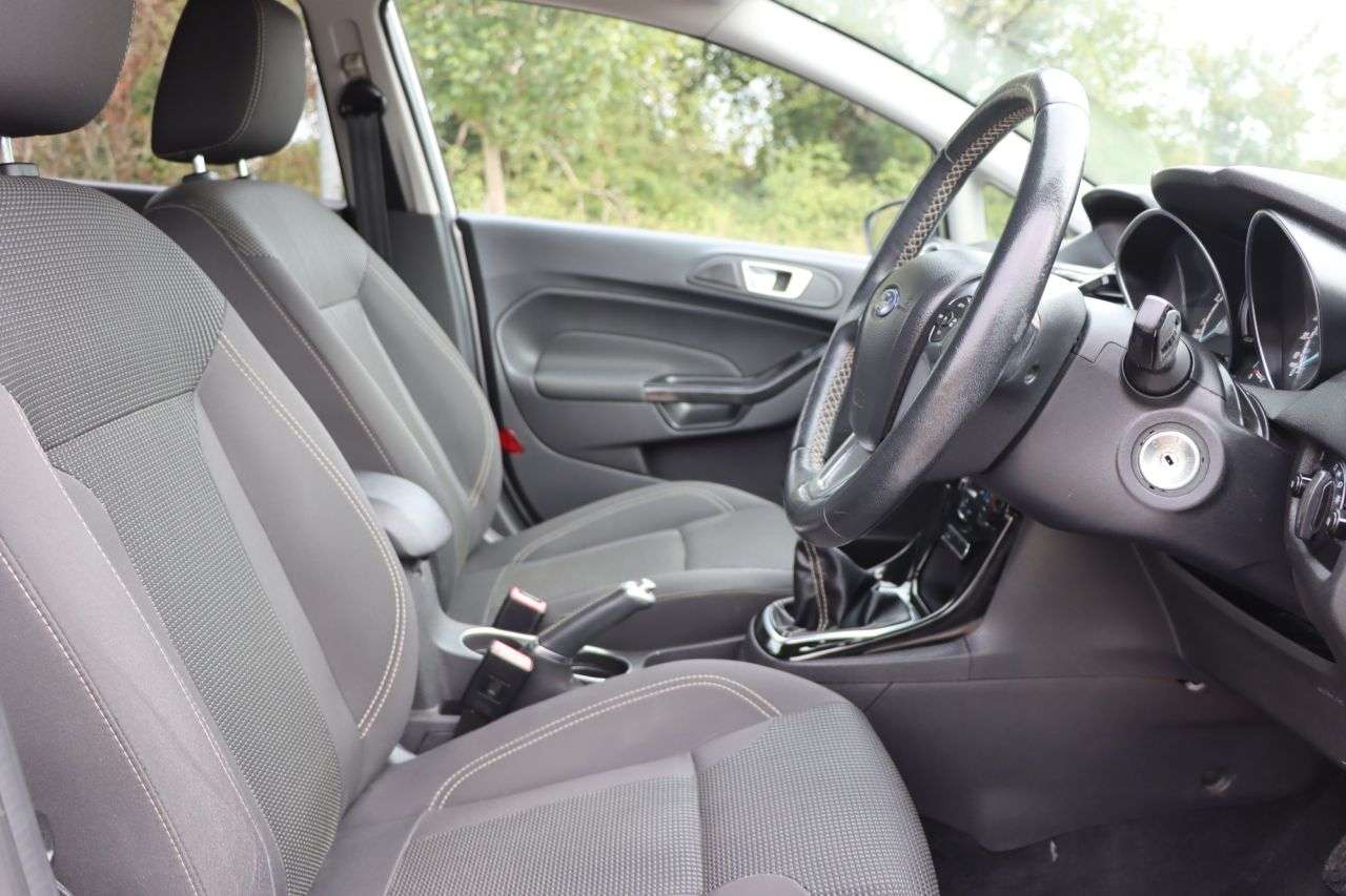 2016 FORD FIESTA 2016 FORD FIESTA