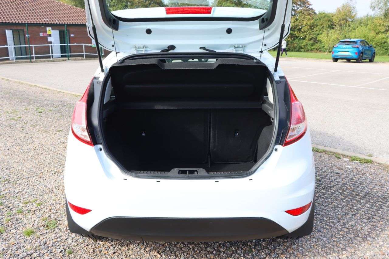 2015 FORD FIESTA 2015 FORD FIESTA