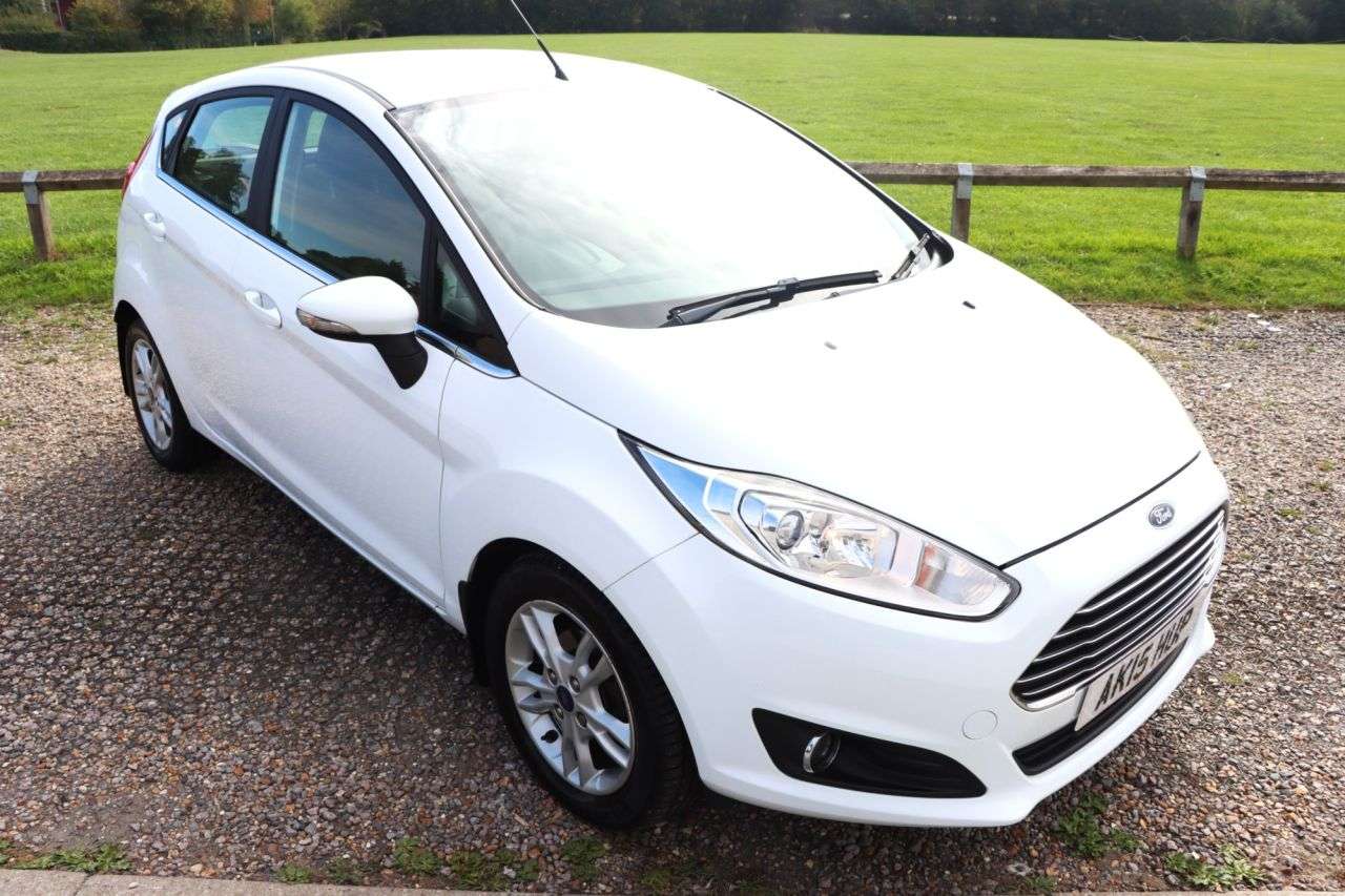 2015 FORD FIESTA 2015 FORD FIESTA