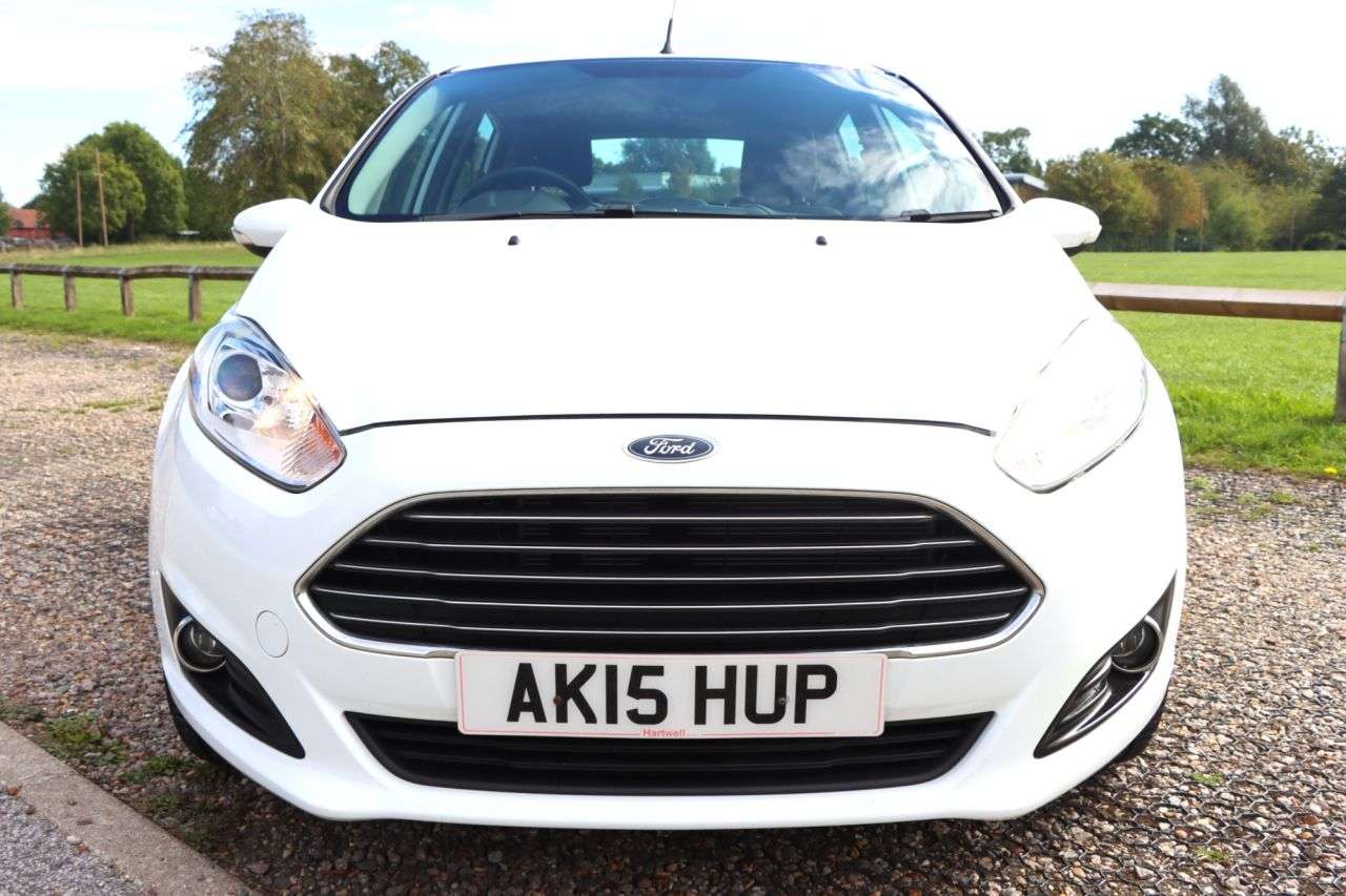 2015 FORD FIESTA 2015 FORD FIESTA